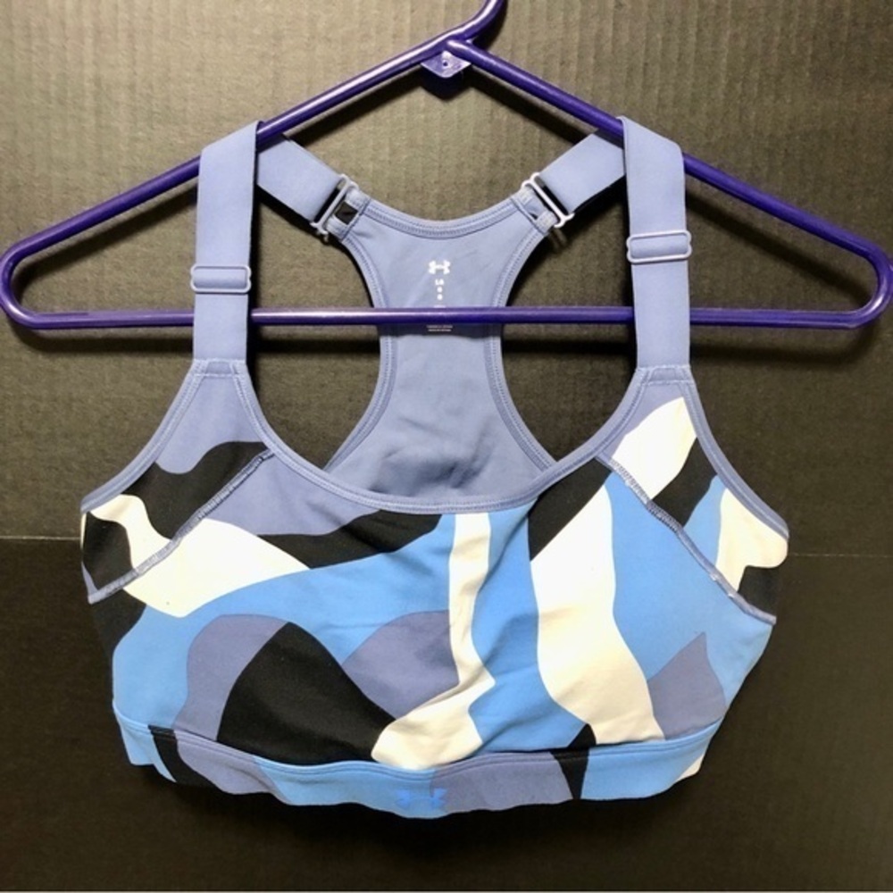 💘Under Armour Mid Impact Blue Camo Adjustable Sports Bra